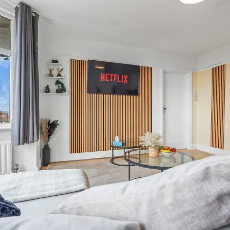 Cosy 2 Bed Flat, Wembley Stadium London