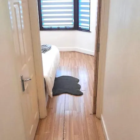 Apartment Cosy Spacious Flat,n18 *