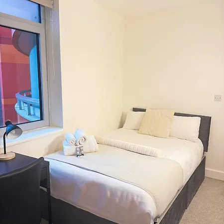Apartment Auracasa 2 Bed O2 Canning