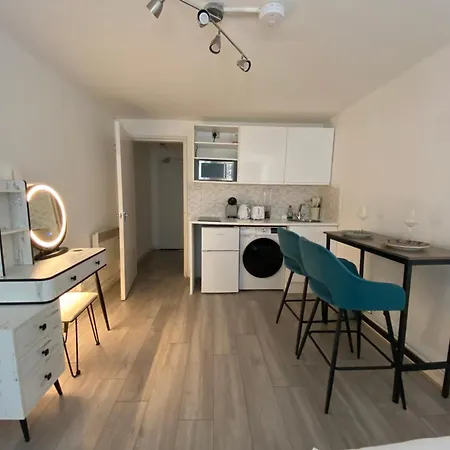 Apartment Amazing Flat In Stylish&cosy *