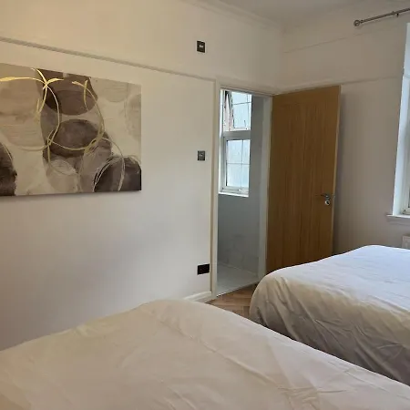 F54 Modern 3-bed Flat Near Paddington Station * London
