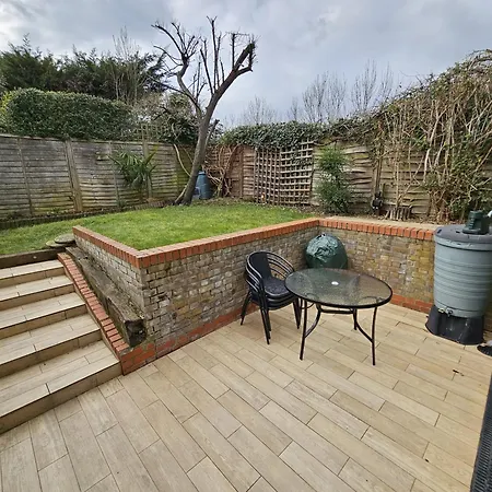 Holiday home K - Charlesworth Place London