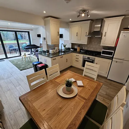 Holiday home K - Charlesworth Place