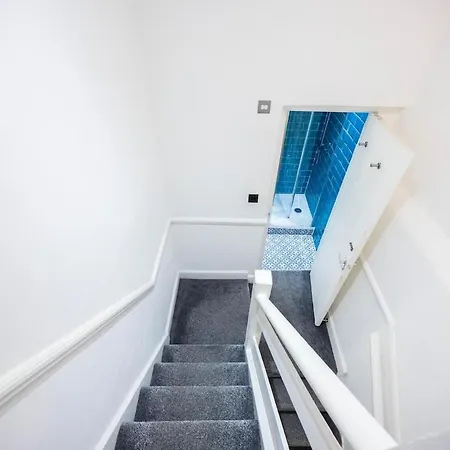 Stylish 2-bedroom In The Aldgate