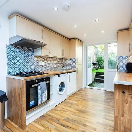 Apartment Stylish 2-bedroom In The Aldgate London