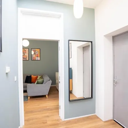 Appartement Excel - 2 Bedroom - Sleep 4 *