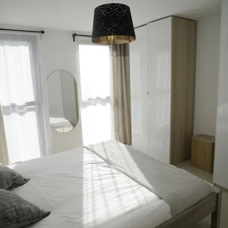 Apartment Stylish & Spacious 2-bed In Hale Village - Perfect For Your Stay! London