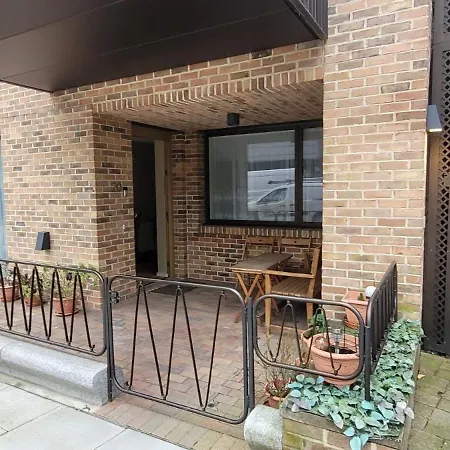 Double In Hoxton Homestay London