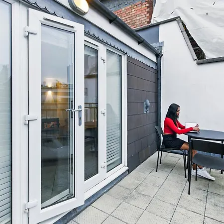 Modern Clerkenwell Loft Spacious Private Terrace London