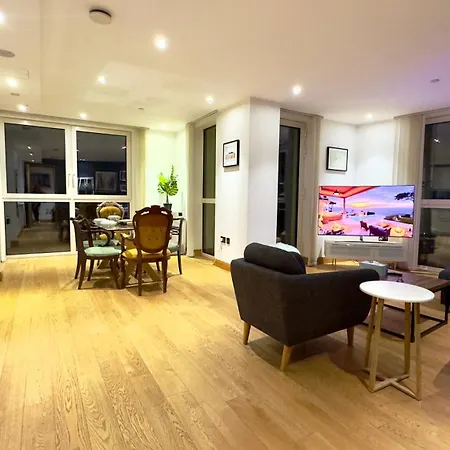 Apartment Luxury 3 Bedroom By Wild