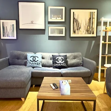 Apartment Luxury 3 Bedroom By Wild
