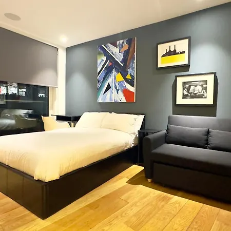 Luxury 3 Bedroom By Wild