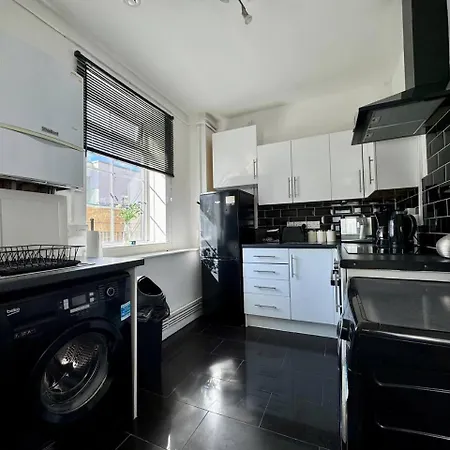 Luxury Flat By Tower Bridge, - 2 Bedrooms, Free Parking Appartement *
