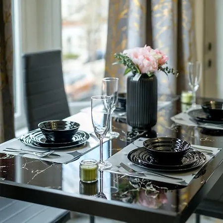 Apartment Harlesden, - Stylish Two-bedroom *