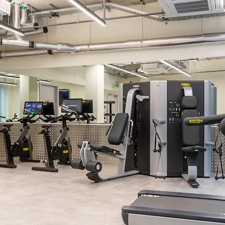 For Students Only Fresh Great Court * London