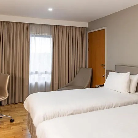 Holiday West By Ihg