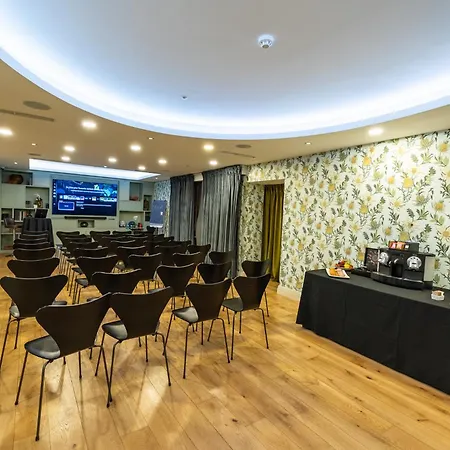 Hotell Xenia - Autograph Collection 4*
