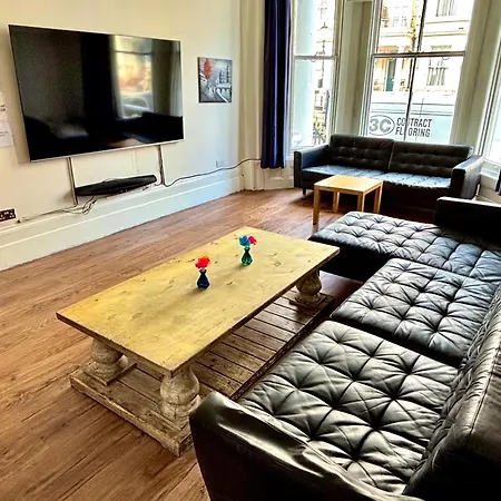 Saint Backpackers Hostel London