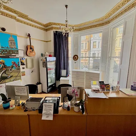Saint Backpackers Hostel London