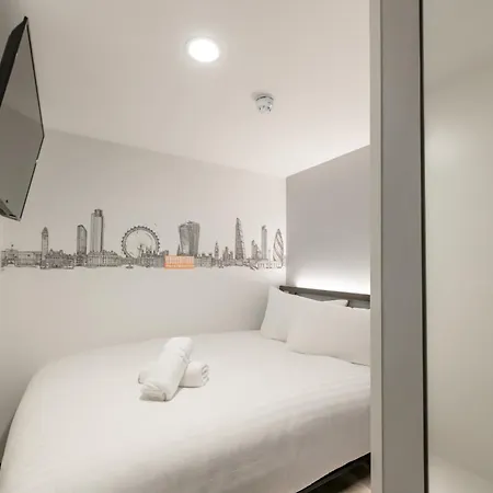Easyhotel Victoria Hotel Londýn