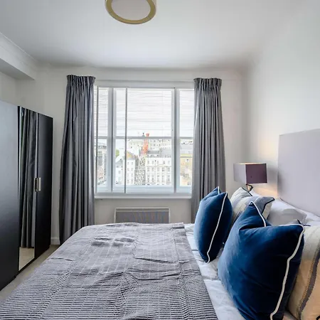 Hill Street Mayfair Apartment