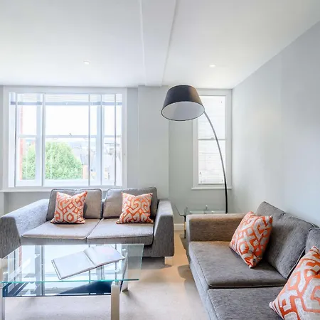 Apartment Hill Street Mayfair London