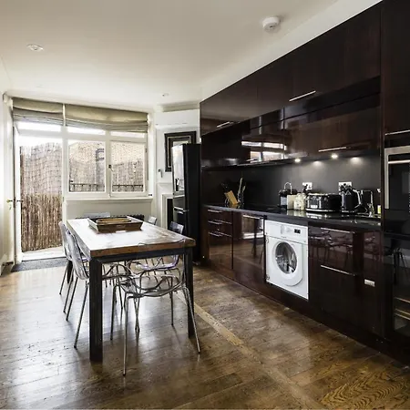 The Grosvenor Square Penthouse *