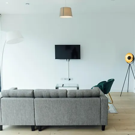 Access Brick Lane Apartment