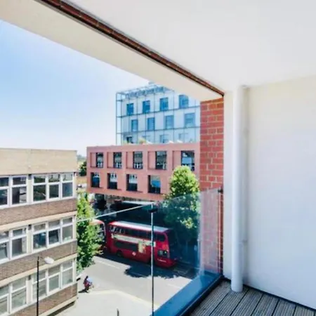 Impeccable 1-bed In Apartment