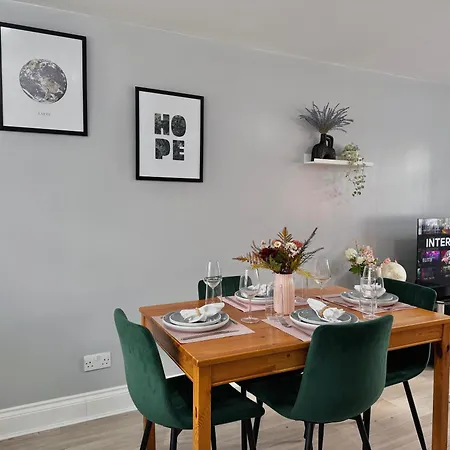 Apartment Garden 1-bed Flat 30min To Downtown & Free Parking *