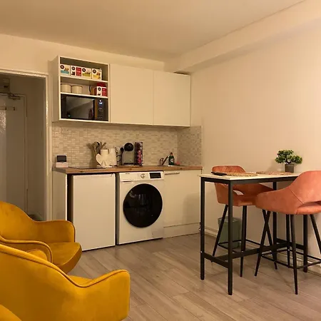 Apartment Serviced *