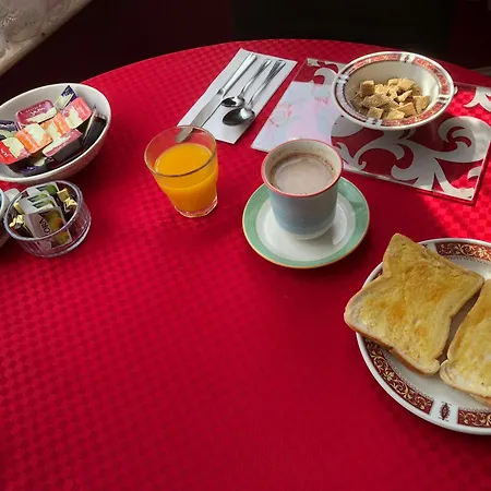 Sjguesthouse Single A Guest house