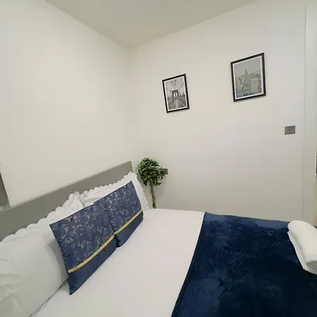 1 Bedroom Sleeps 4 In Golder Nw11