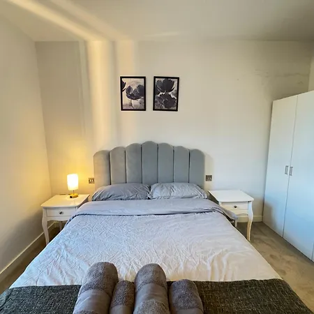 Spacious 2-bedroom Near Paddington & Hyde Park