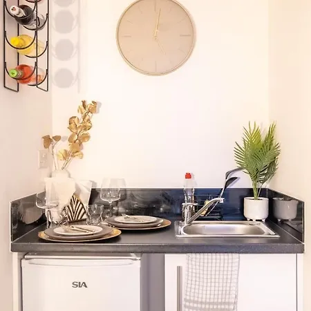 Flat In Appartamento *