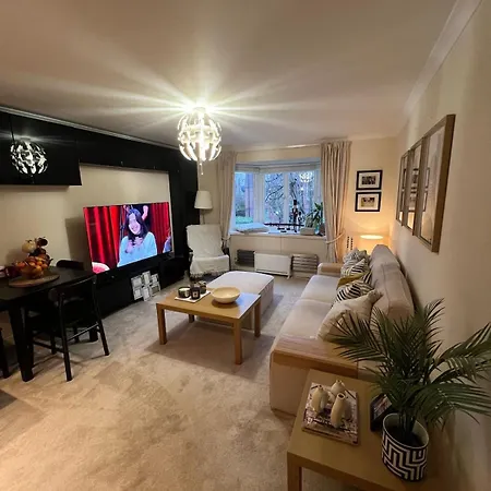 Cozy House To Enjoy The Day