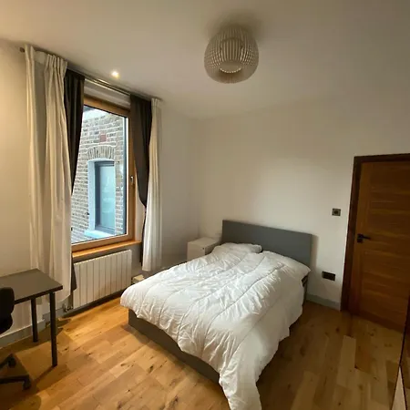 Apartment Lovely Spacious 2 Bed London
