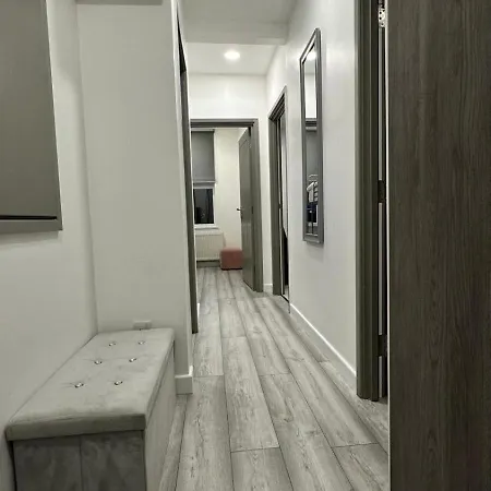 Apartment Fully Furbished Entire Flat 3 *