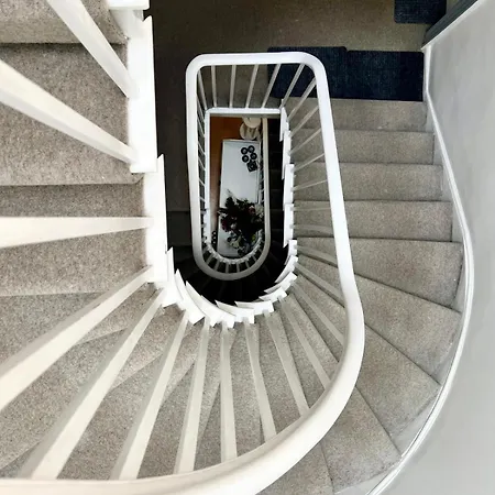 Charring Cross London, Prime Location Homestay *