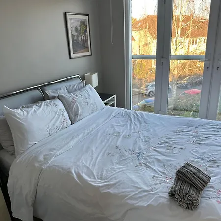 Richmond Park House Stunning Architect Designed Holiday home London