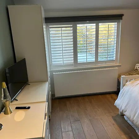 Holiday home Richmond Park House Stunning Architect Designed *