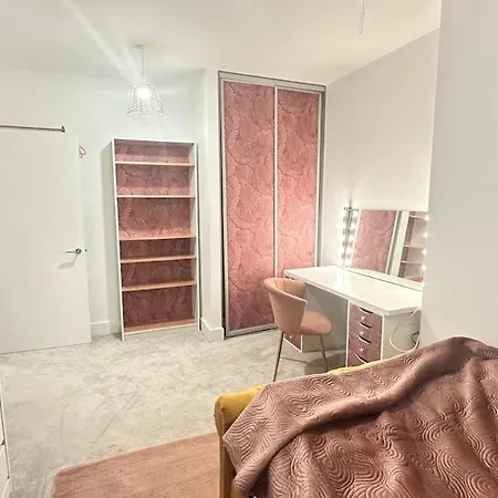 Apartment The Pink Perfect Place *