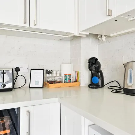 Hidden Gem On Grand Union Canal Apartment *