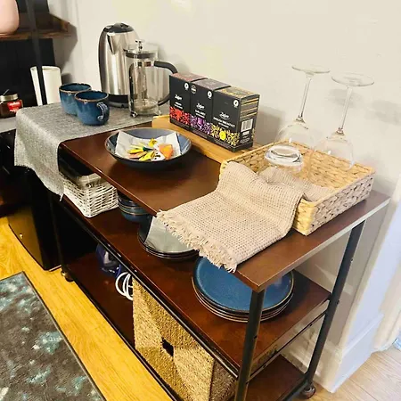 Stylish Unit, Heart Of Bayswater * London