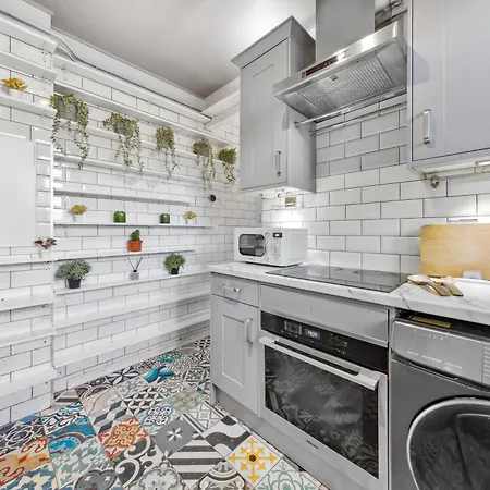 Boutique 2br Flat Near Waterloo Station Apartment
