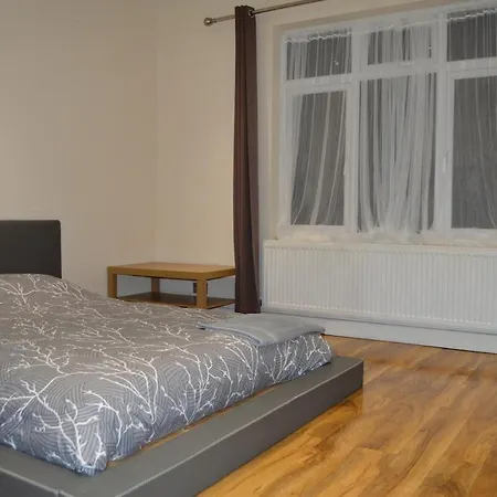 One Bedroom Flat Thornton Heath