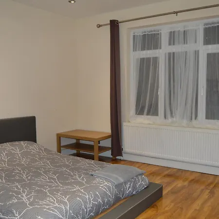 Apartment One Bedroom Flat Thornton Heath