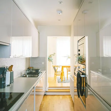 Luxury 3 Bedroom In South Kensington Near Museums Apartment