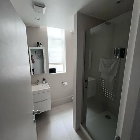 Apartment Duke Gem London
