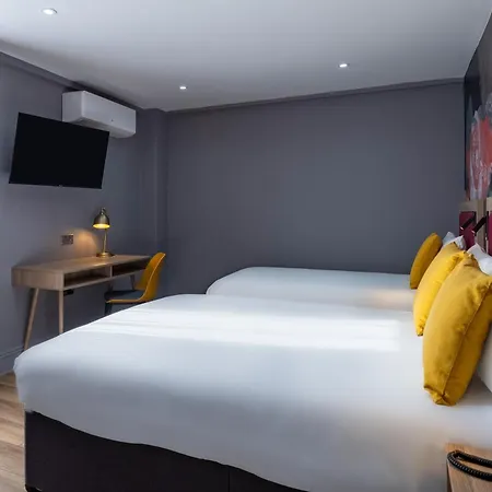 Comfort Edgware Road W2 3*